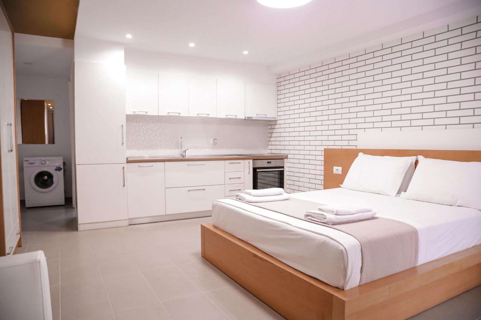 Sunrise Luxury Apartment *